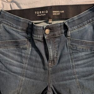 Torrid Medium Wash Bombshell Jeans